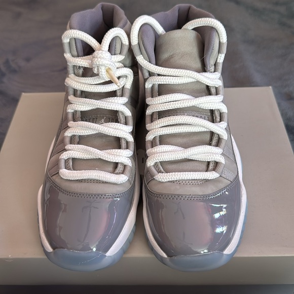 Air Jordan 11 Retro gray - Picture 3 of 5